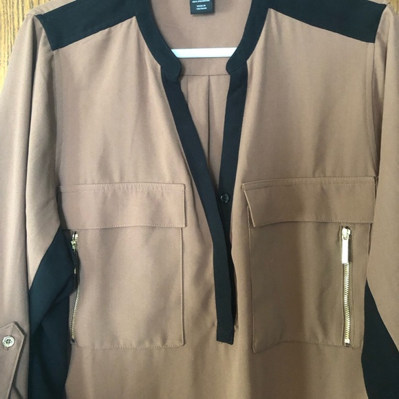 Split Neck Sheath Dress - Picture 3 of 5